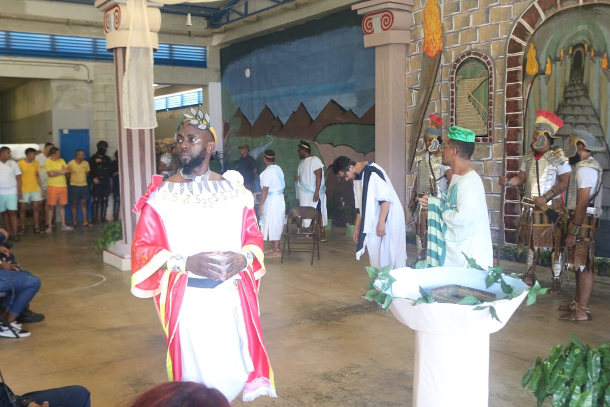 Fe, talento y redención: privados de libertad impactan con Pasión de Cristo en La Nueva Joya