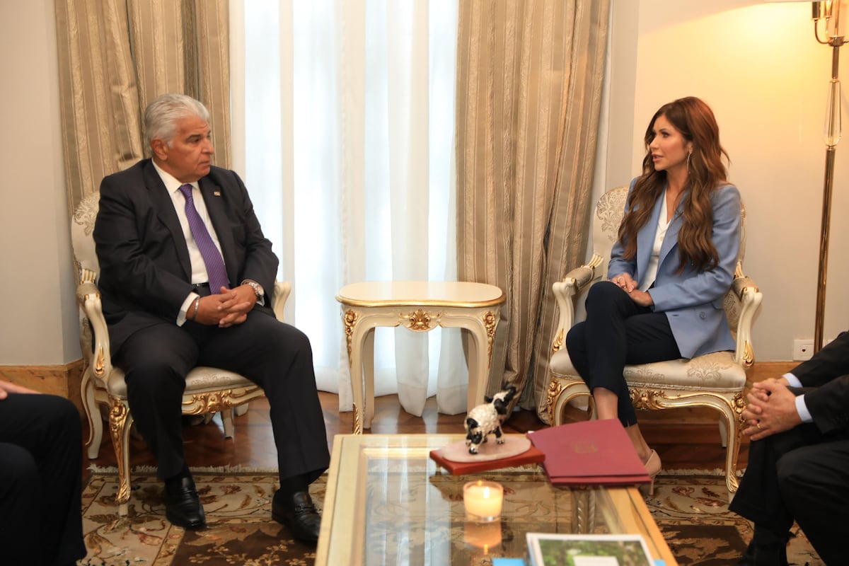 Gira caliente: Kristi Noem, secretaria de seguridad de EE.UU se reúne con Mulino