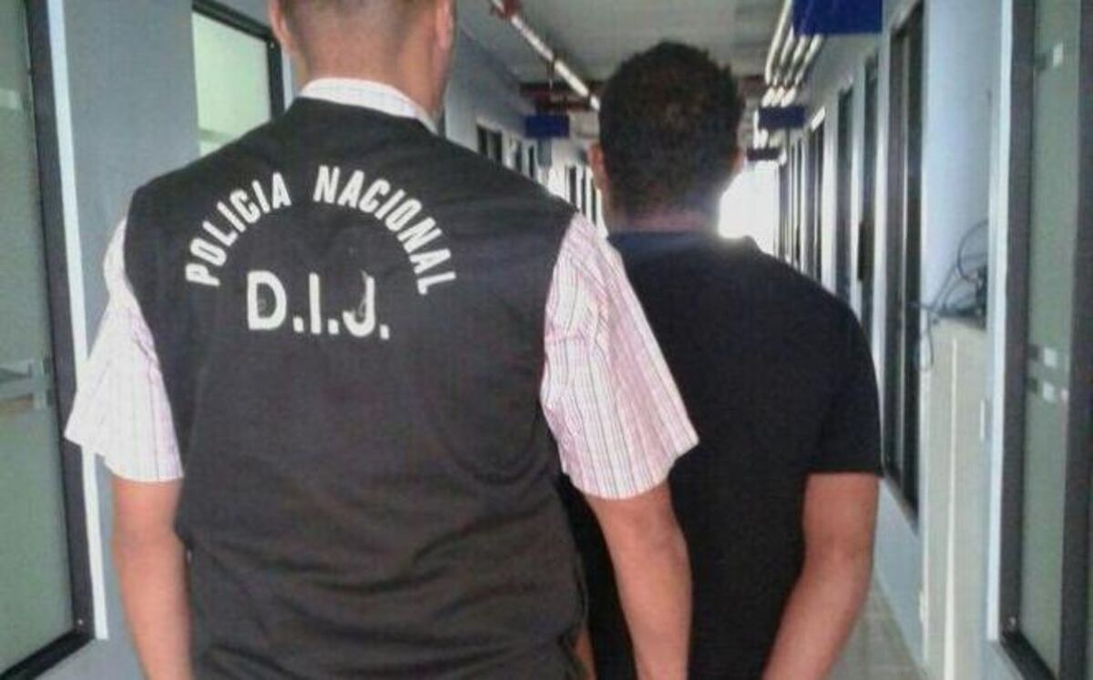 Otra vez golpeó en la cara a su mujer. Lo capturan