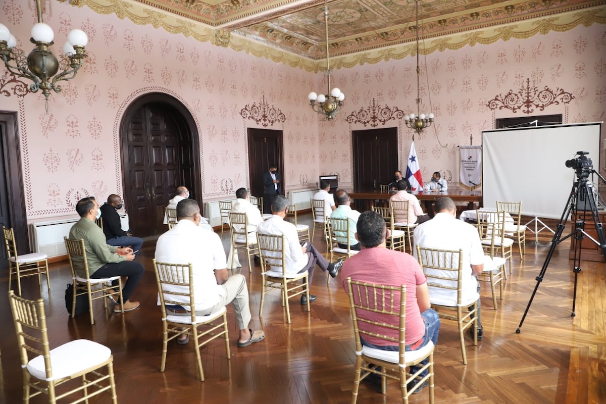 Gloria a Dios. Anuncian fecha para el inicio de los cultos religiosos en los centros penitenciarios
