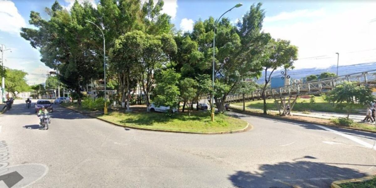 Niña de 12 años, apuñalada por robarle el celular cuando salía del colegio