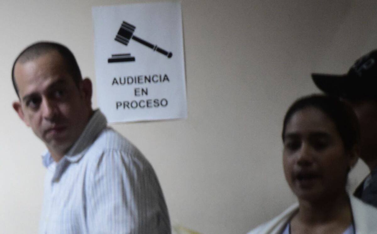 Pleque pleque.Abogadas en caso del crimen donde se menciona a Cosca se enfrentan