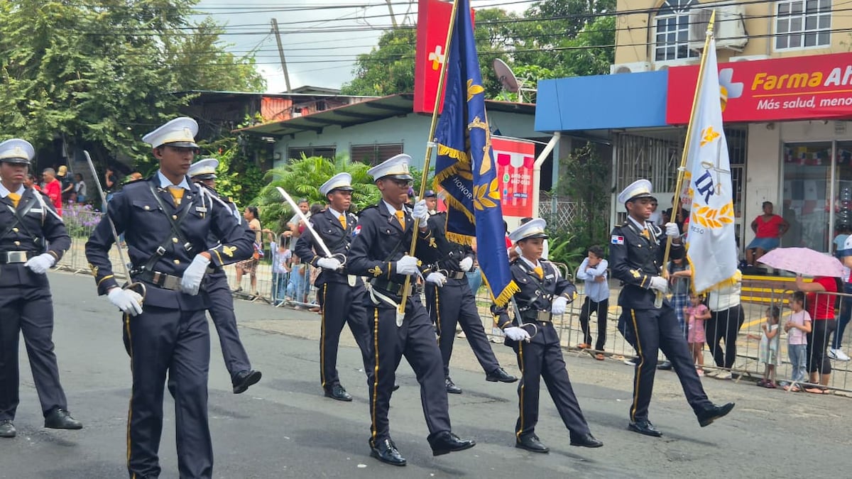 ¡San Miguelito se prendió! Sol, tambores y orgullo patriótico en las calles