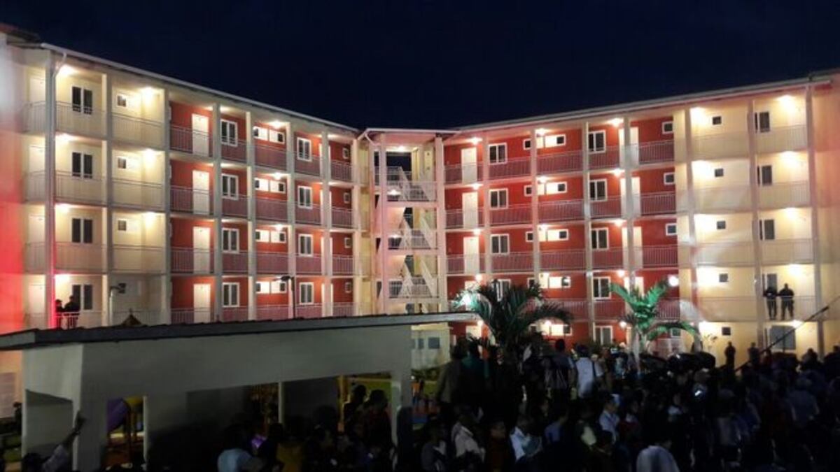 Colonenses se educan para orientar y conocer mejor las necesidades de sus hijos