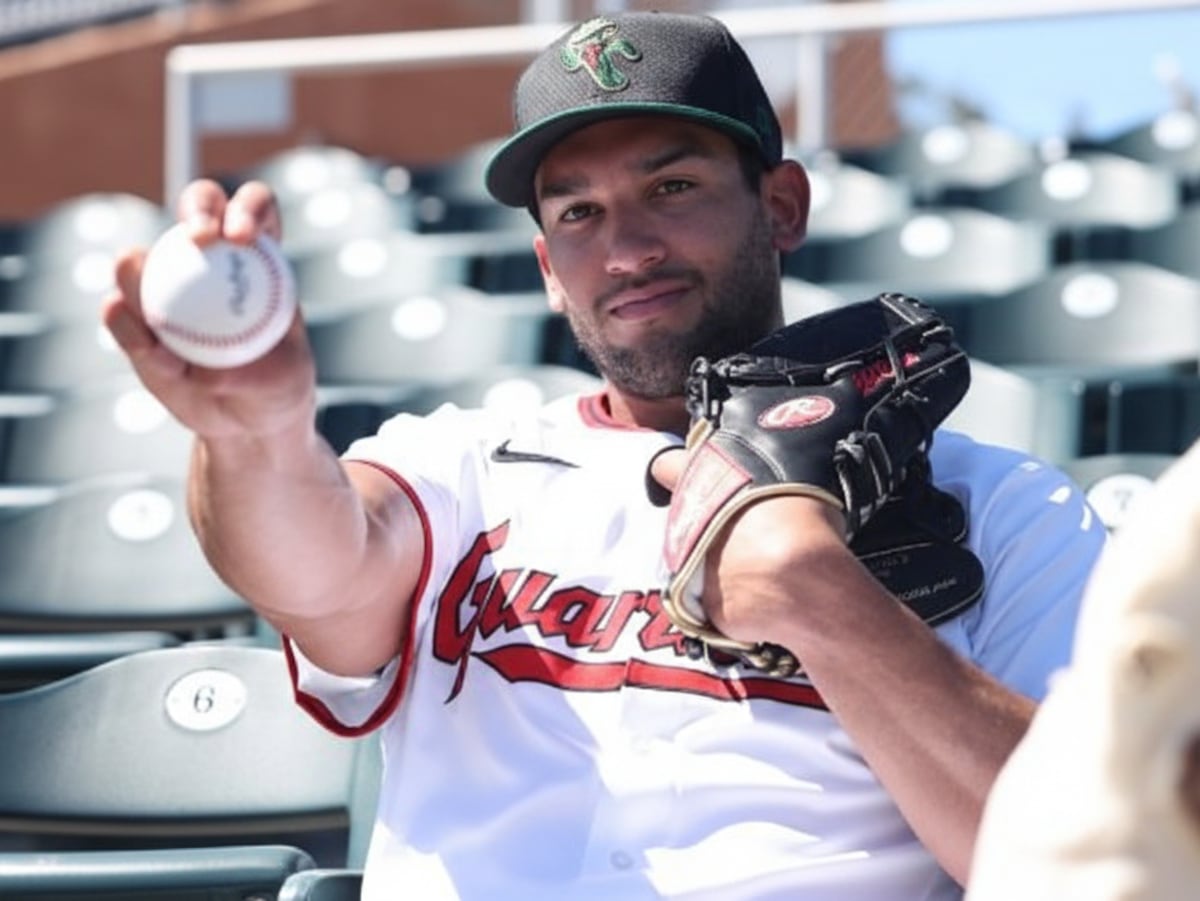 El panameño Daniel Espino reaparece lanzando a 99 millas en la Liga de Otoño