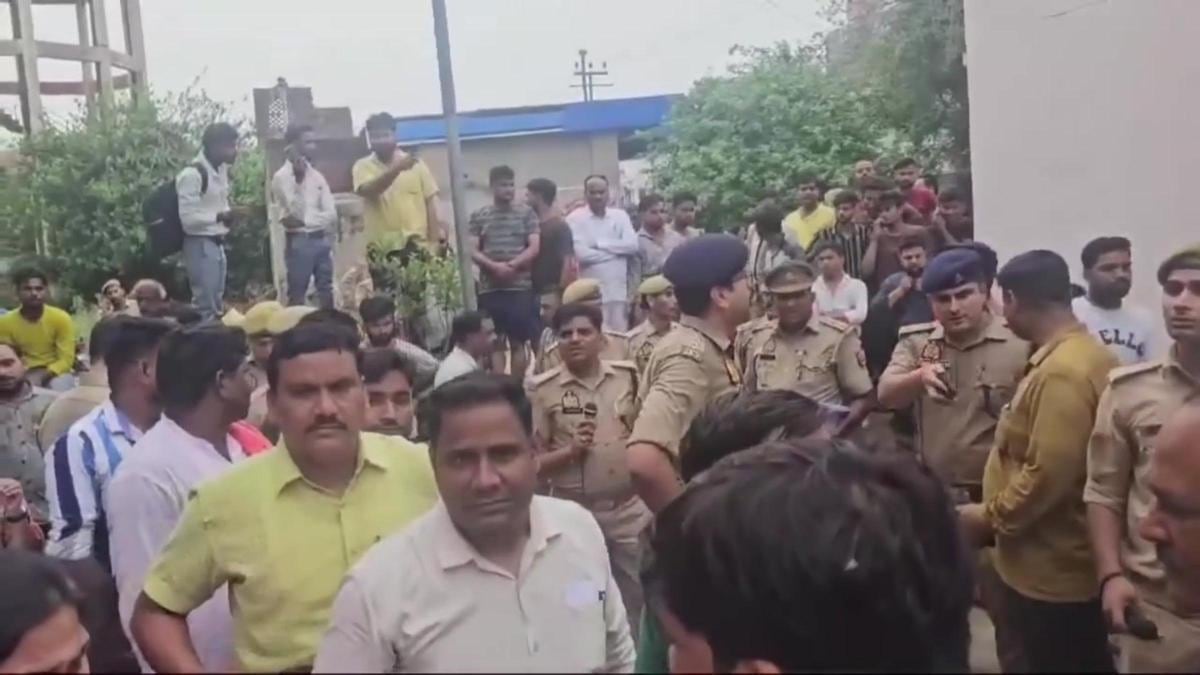 100 muertos y decenas de heridos deja estampida en la India