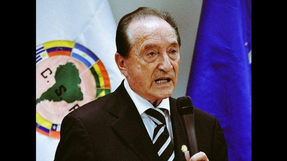 FIFA veta de por vida a expresidente de CONMEBOL por sobornos