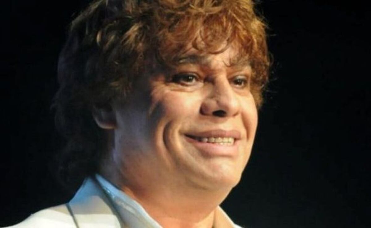 Sale a la luz video inédito de Juan Gabriel