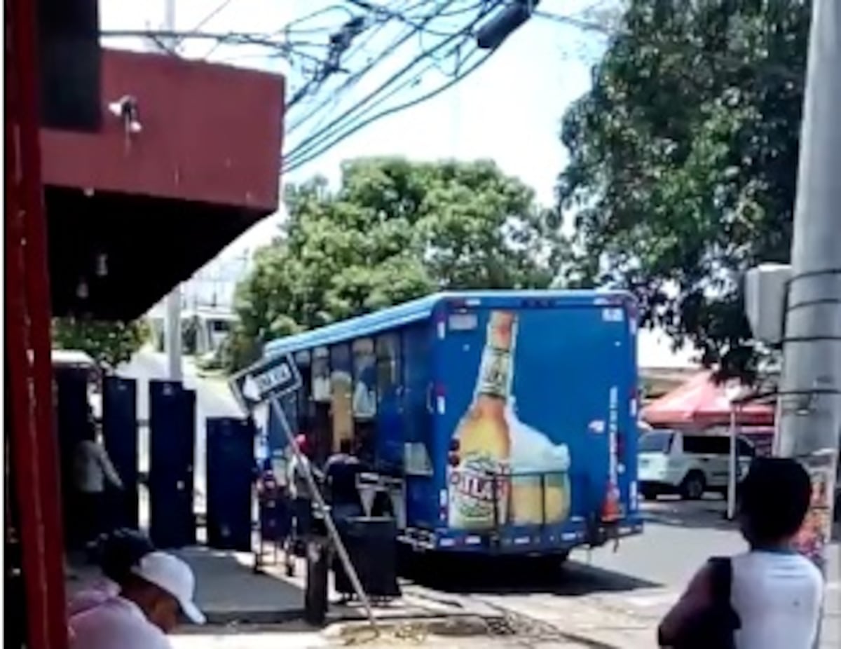 Guerra por pintas. Chinos y Cervecería Nacional se enfrascan en disputa