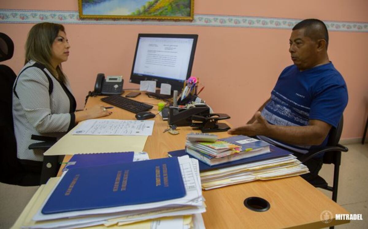 Ingresan 90 nuevas demandas por presunto despido injustificado.Ponga su reclamo