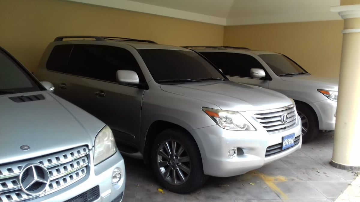 El expresidente salvadoreño que confesó haber robado $275 millones en su mandato