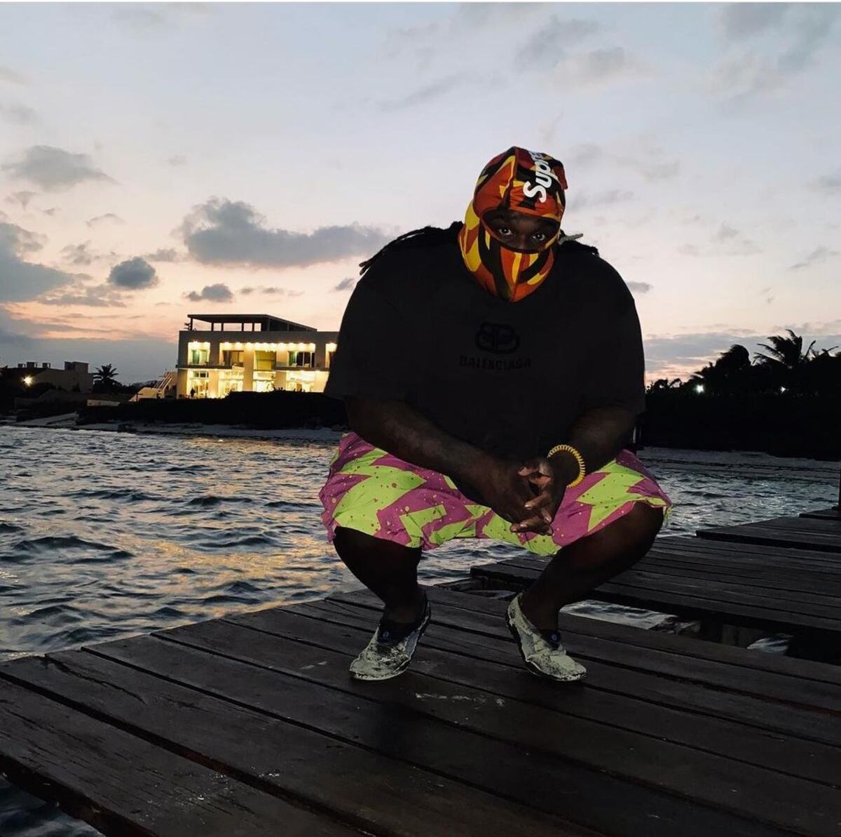 Sech que celebró por todo lo alto sus 27 añitos en Cancún promete trabajar duro en el 2021