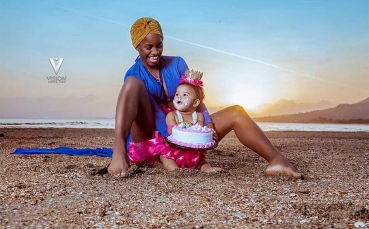 Sesión de foto de Yoani Ben con su hija Maya causa revuelo en redes 