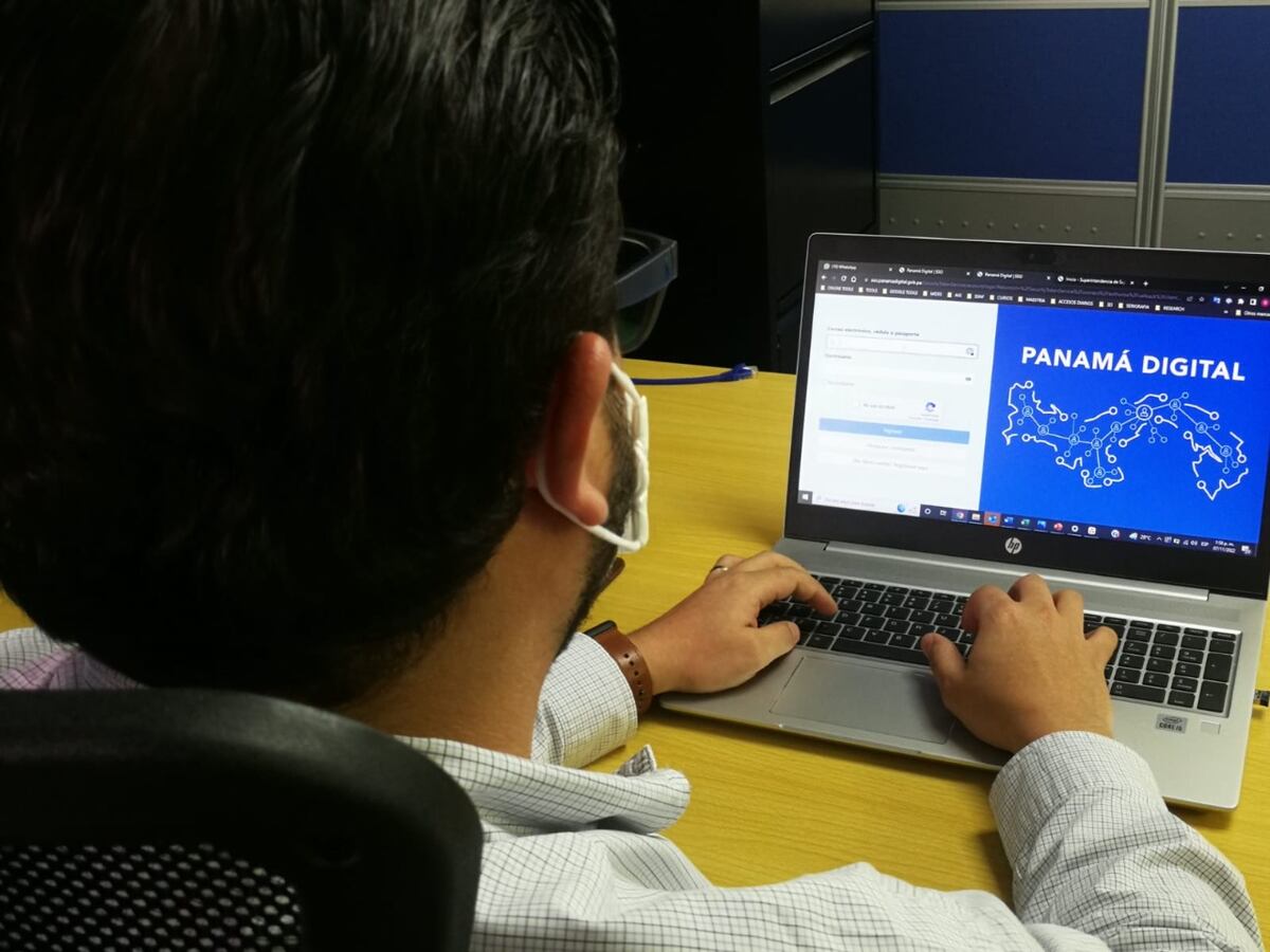 Atención. Abogados ahora podrían ser multados de no registrarse en una aplicación