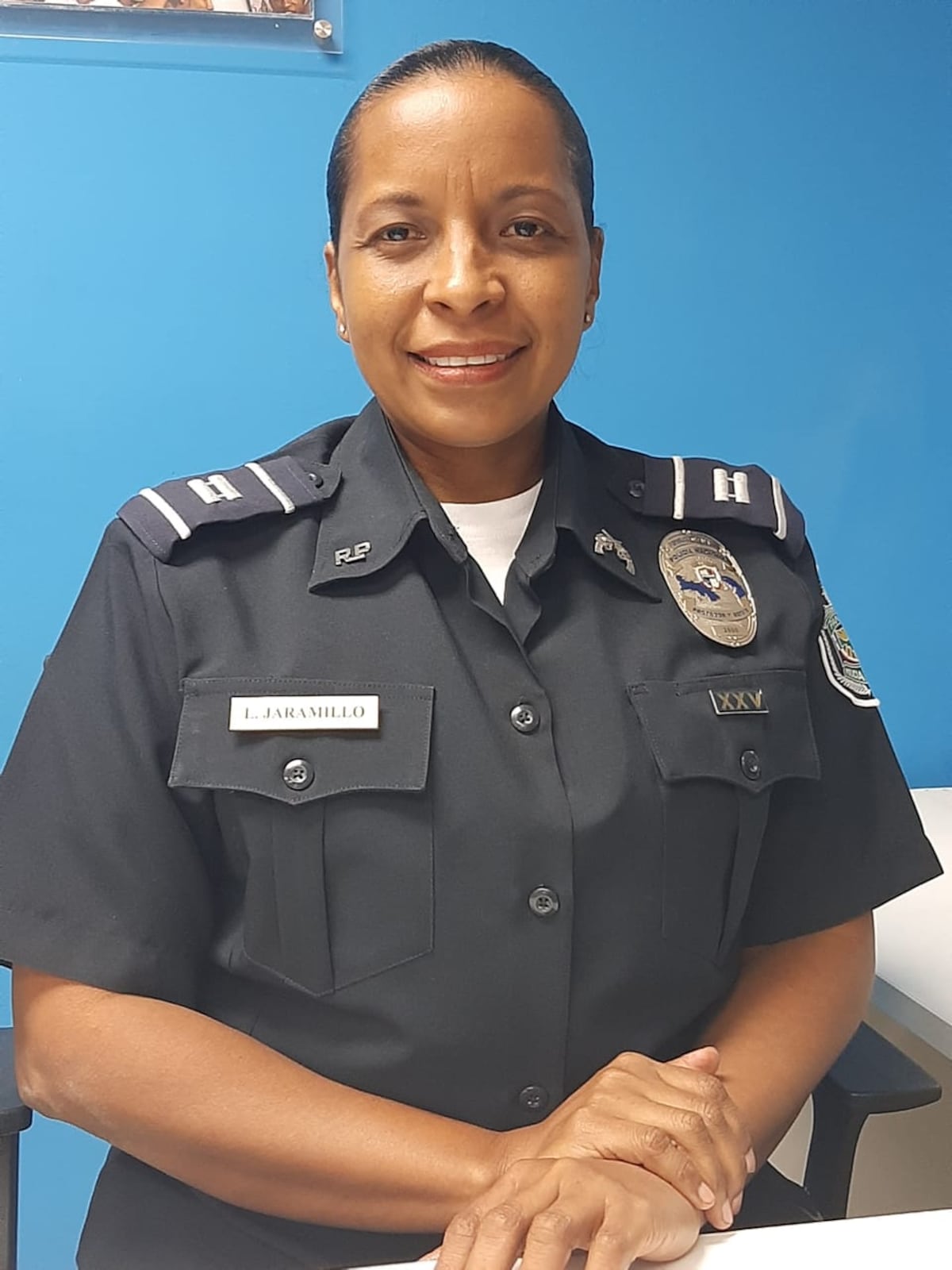 ¿Quieres aprender el lenguaje de señas? Policía Nacional dará clases gratuitas en los viernes de julio