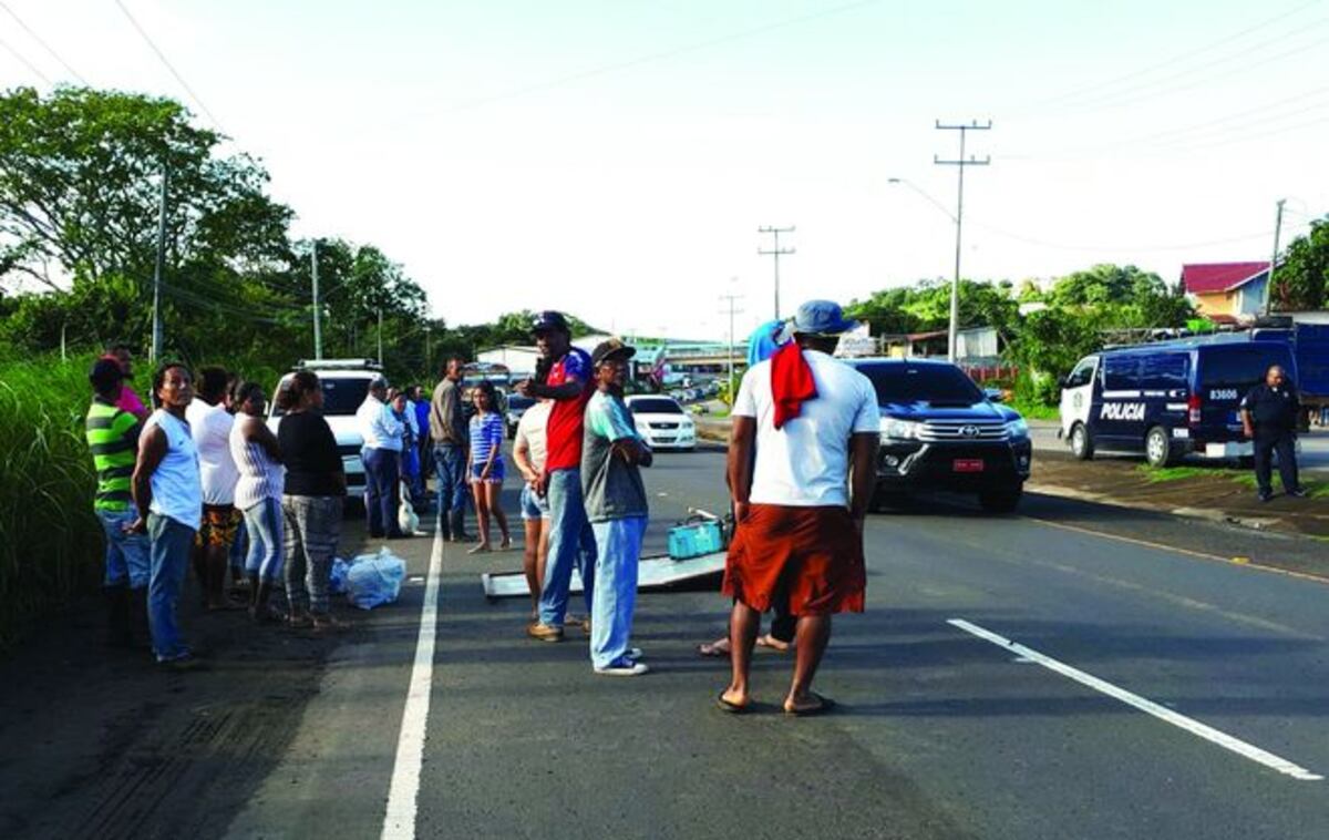 ¡LLAMADO DE ATENCIÓN! Moradores de Mastranto se cansan de inundaciones 