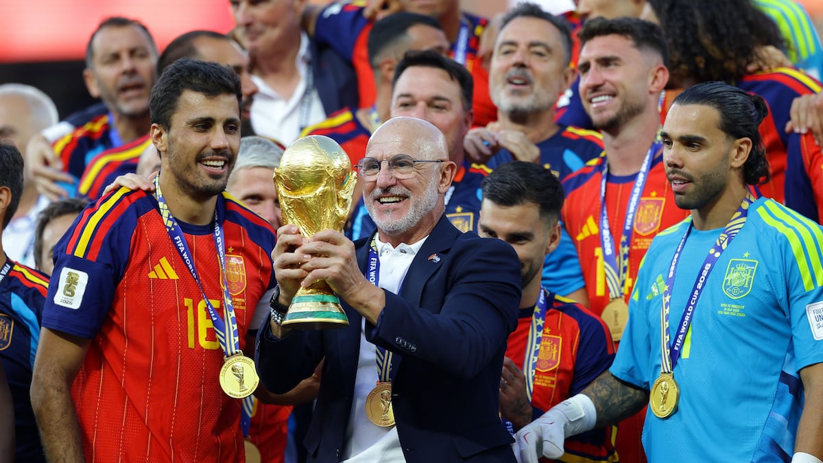Luis de la Fuente seguirá con España hasta 2030 y entrará al grupo de los técnicos mejor pagados del mundo