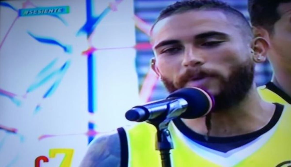 Rafe hace llorar a Clarissa Ábrego en plena TV |VIDEO