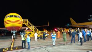 Esperanza de vida. Vuelo de DHL que transporta segundo lote de vacunas llegará a Panamá a las 12:30 a.m