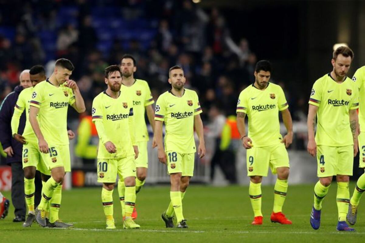 El ataque del Barcelona se atasca ante el Lyon