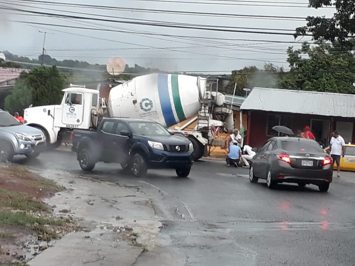 Tragedia. Camión concretero le pasa por encima a niño en La Chorrera