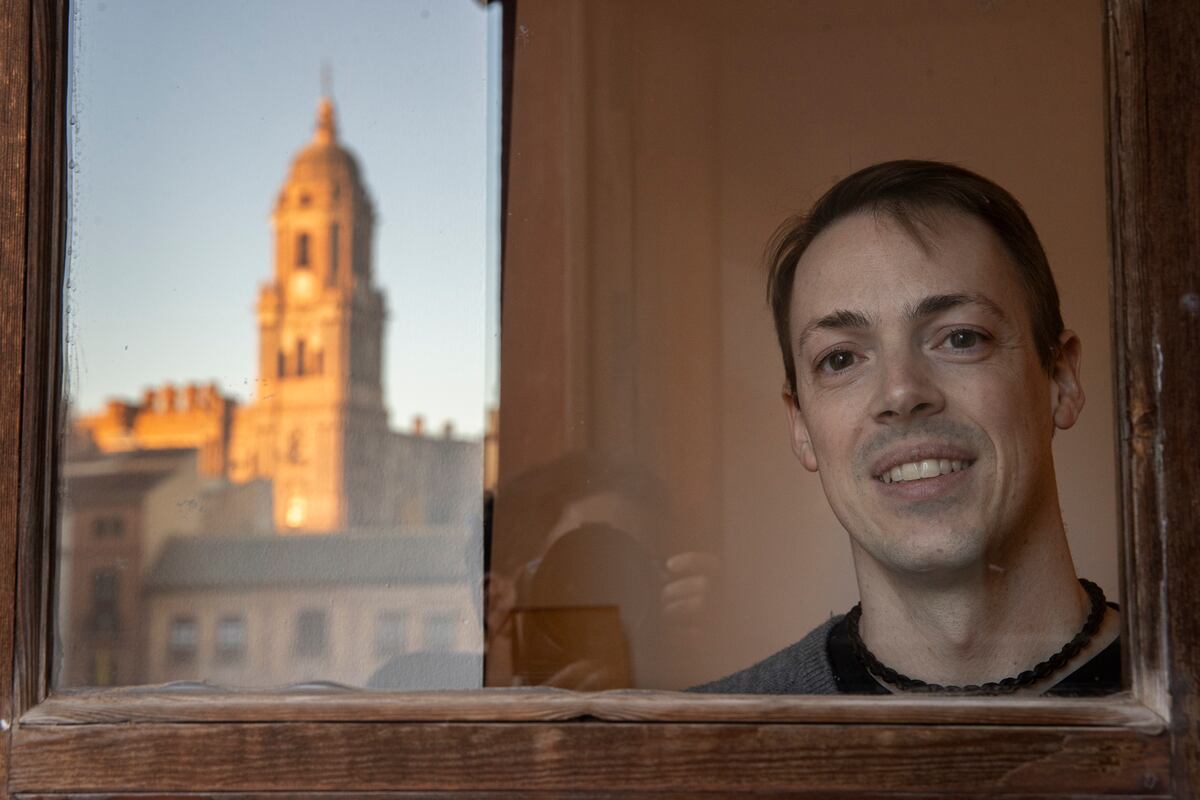 Pablo Arrabal, astrofísico español: “Estamos lejos de poder confirmar vida extraterrestre”