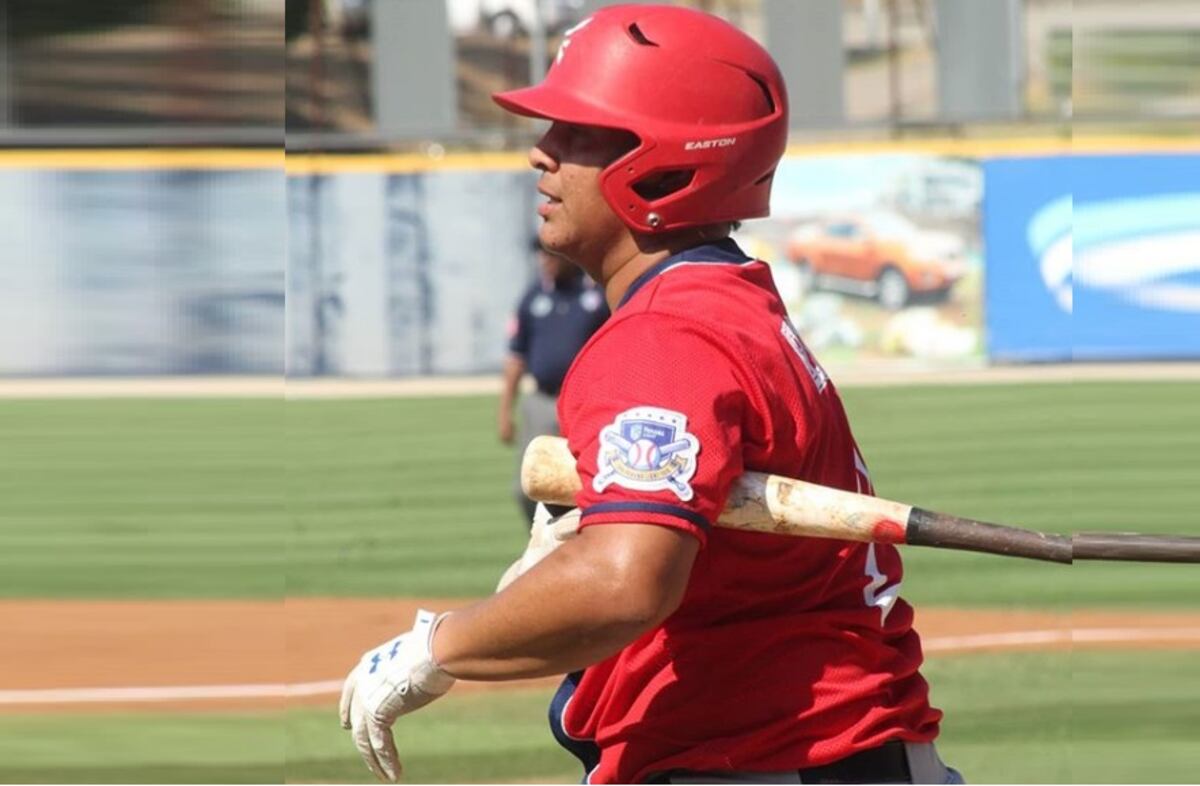 El veragüense Adolfo Reina se perfila como el MVP del béisbol mayor