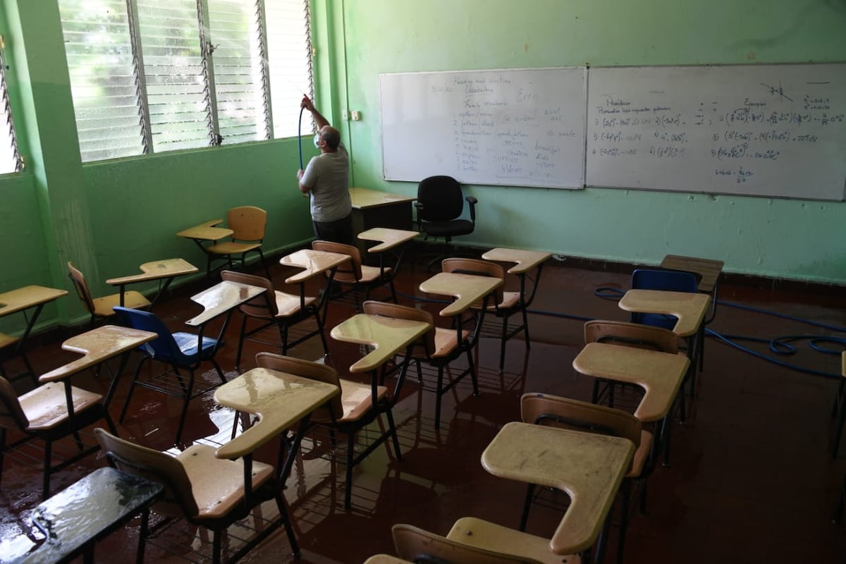 Docentes culpan a la dirección regional del Meduca de la baja matrícula en los centro escolares en Paitilla 