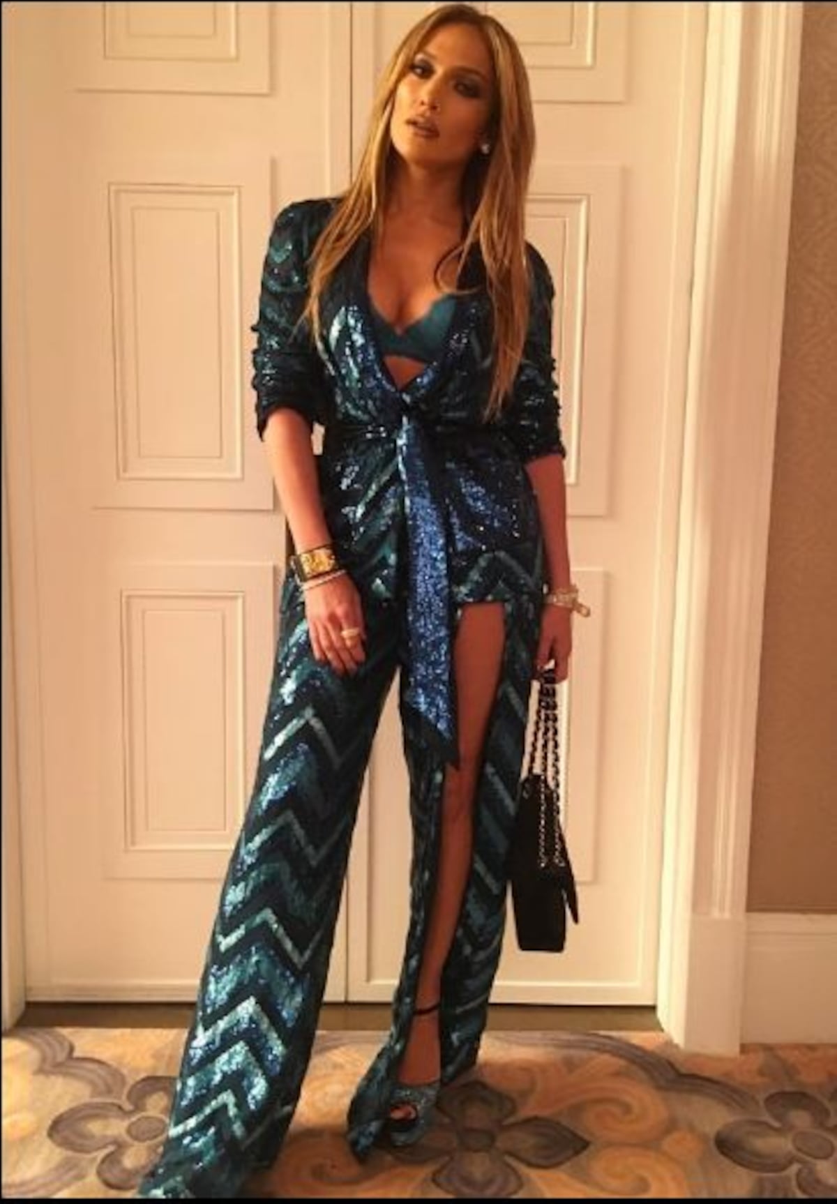 TMZ revela las 30 fotos más sensuales de Jennifer López