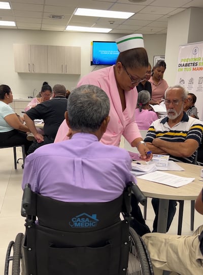 CSS abre Clínica contra la diabetes en San Antonio, con glucómetros gratis y equipo top para 21 mil pacientes