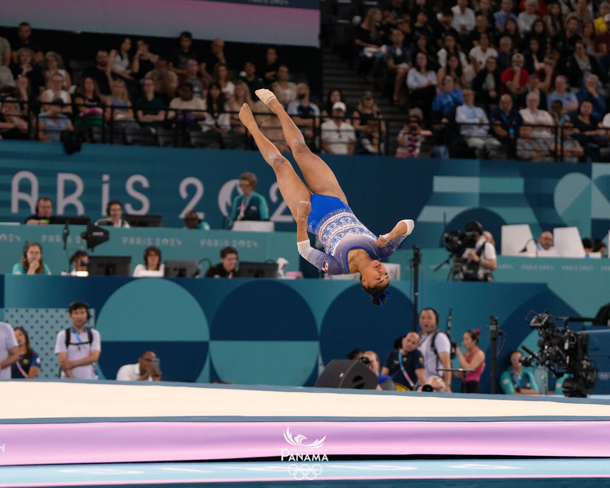 ¡Hillary está de vuelta! Heron aterriza en Yakarta y apunta al Mundial