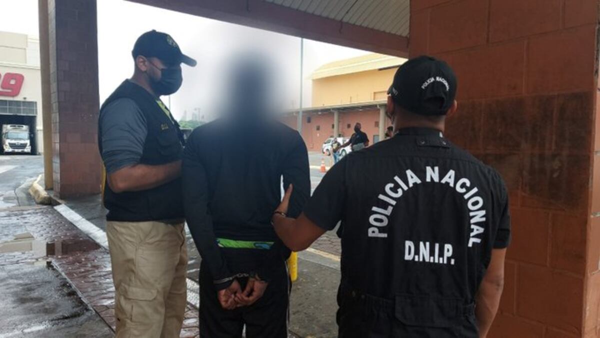 Amenazaba a víctima de extorsión con divulgar en redes sociales su encuentro