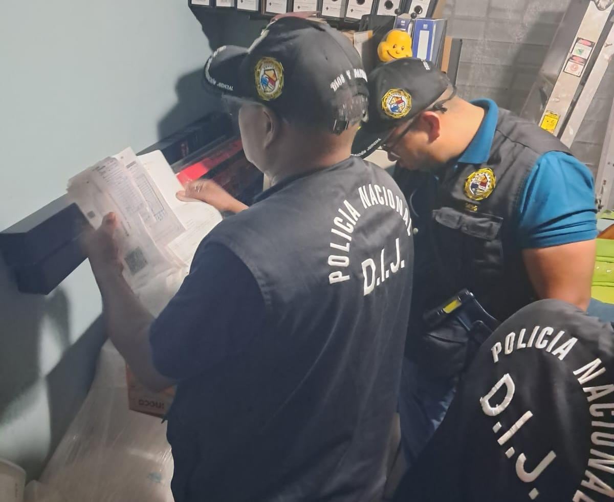 Un clic y adiós: cae red que robaba datos bancarios con phishing