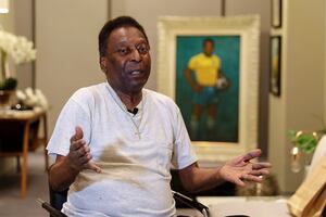 El ídolo Pelé ya no responde a quimioterapia y pasa a cuidados paliativos