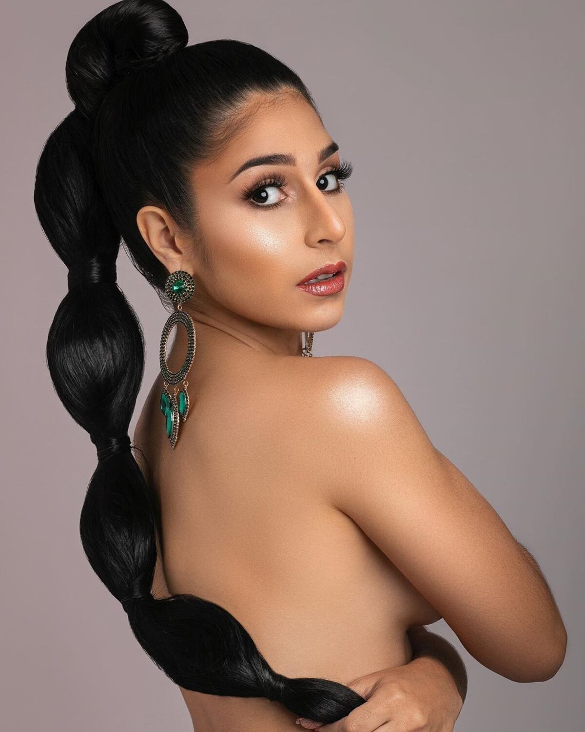 Ay, Don Bosco. Exreina de Calle Abajo ve a la de Calle Arriba triunfar y se siente acabada