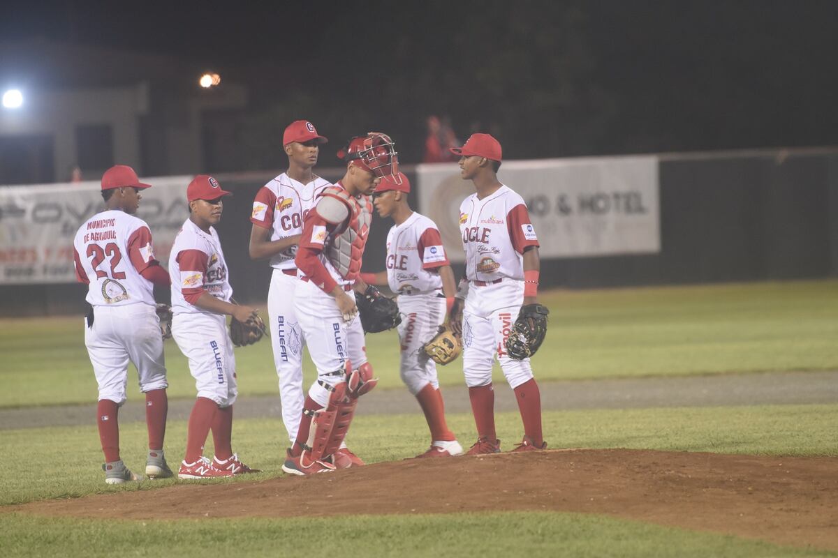 Se decide en la capital. Coclé evita la barrida herrerana en Penonomé. Video 