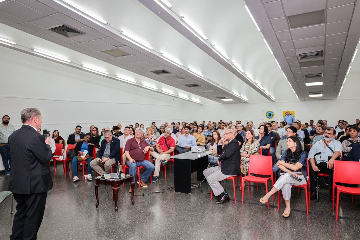 De Albrook a Divisa: así inicia el viaje del tren que promete mover a todo Panamá