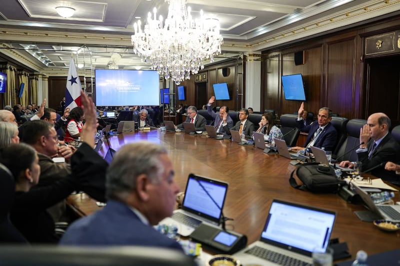 Gabinete autoriza cambio en forma de pago para obra vial Santiago-David