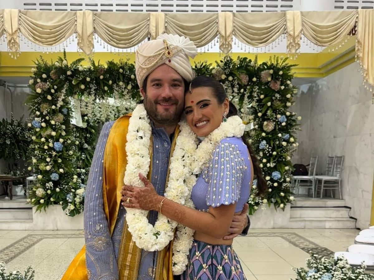 Gabriel Silva se casa con Sophia Nandwani en ceremonia en el Templo Hindú