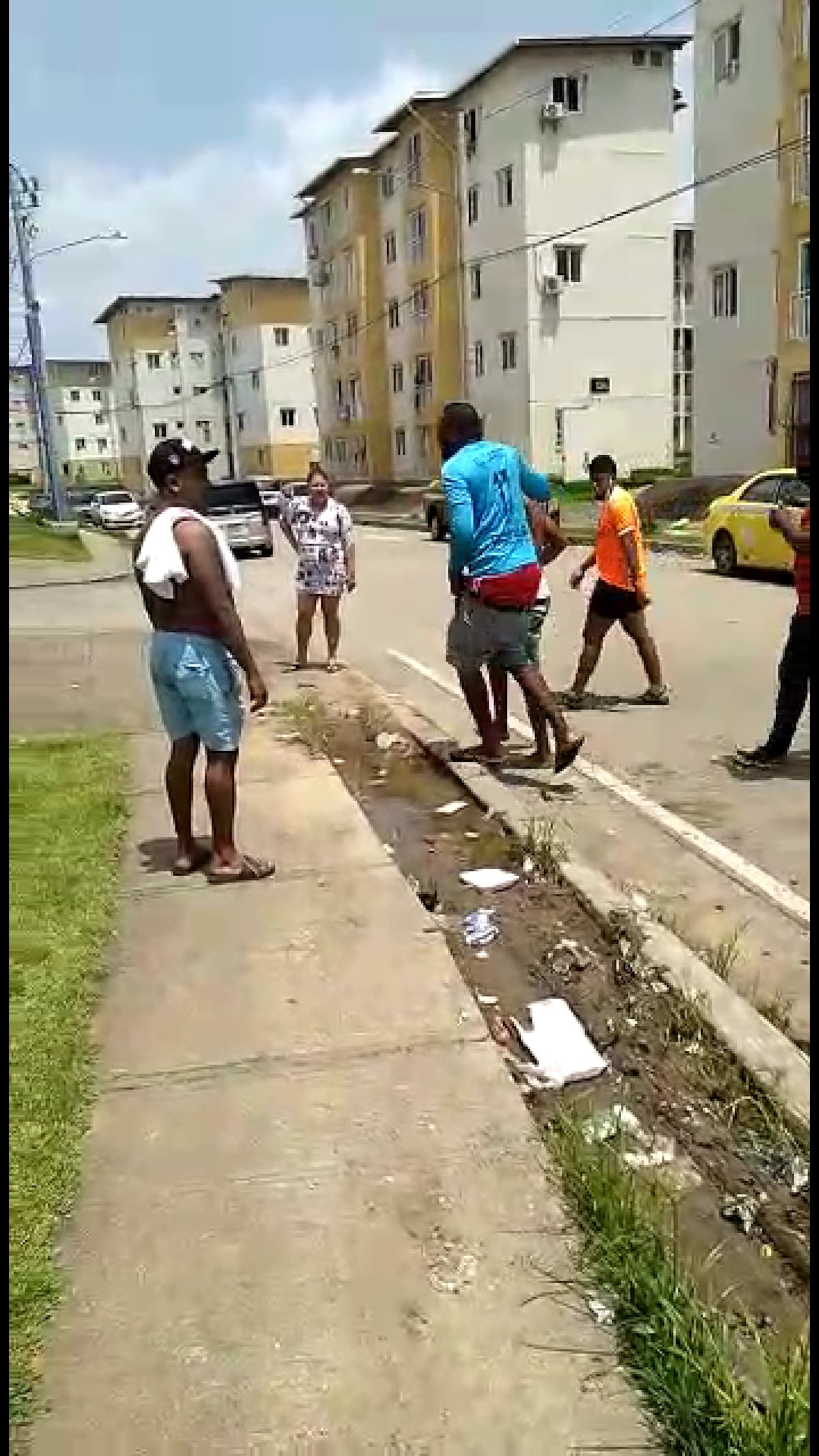 Se tomaron la justicia por las manos. Vecinos casi linchan a supuesto abusador de menores en Colón