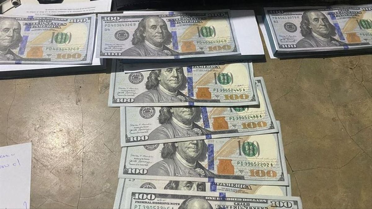 Querían meter billetes falsos. Policía Nacional los captura en Herrera
