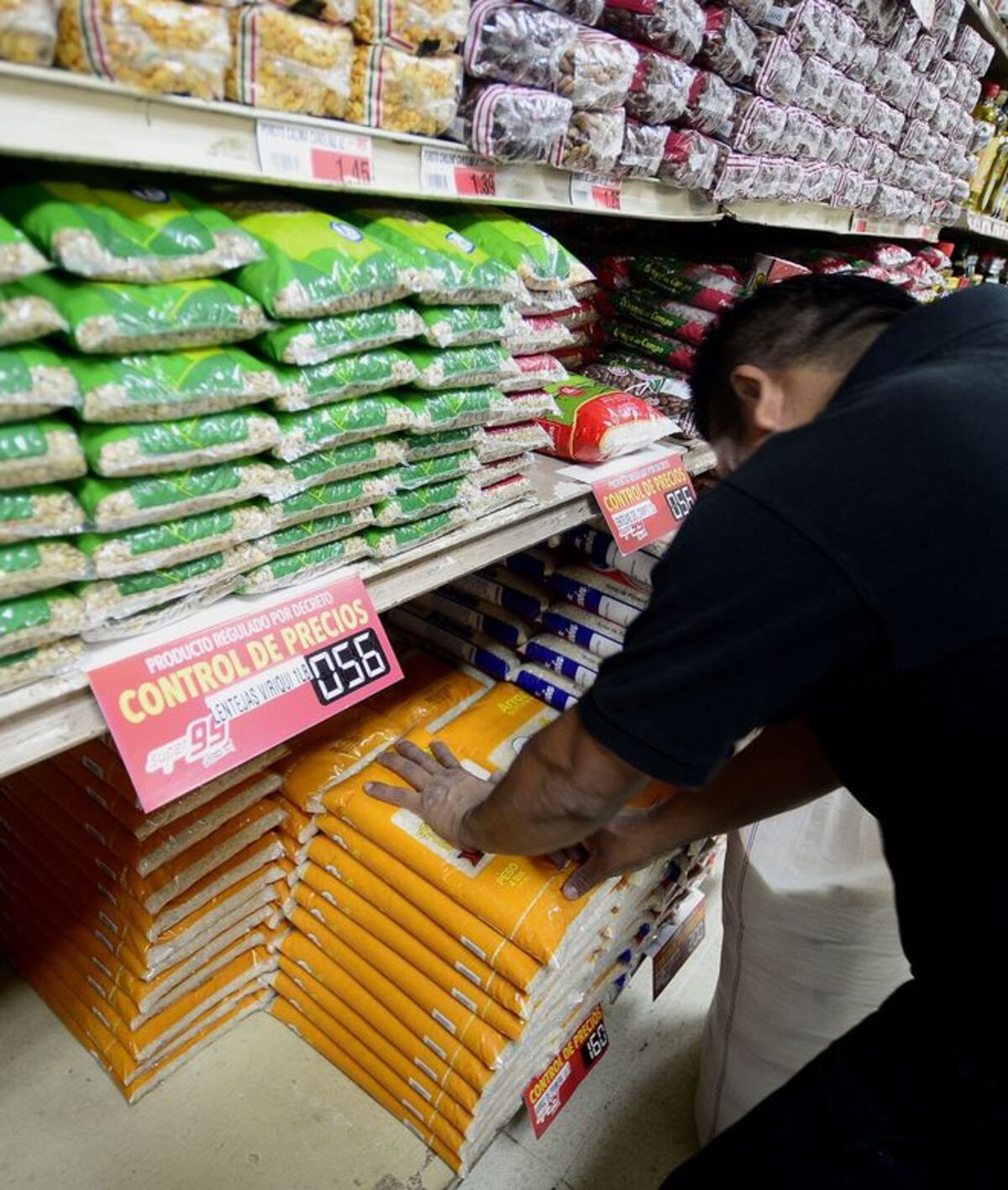 Varela extiende el control de precios de alimentos y explica por qué