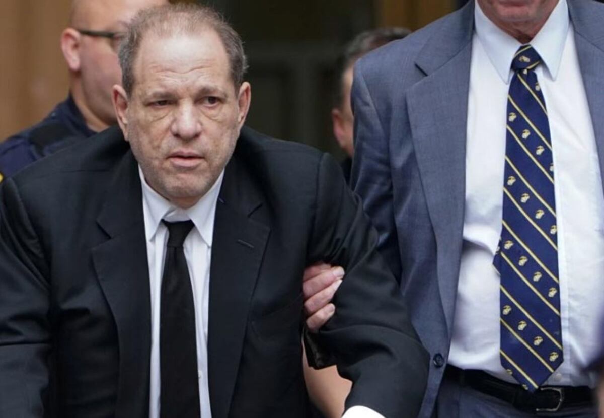 Anulan condena contra el productor Harvey Weinstein