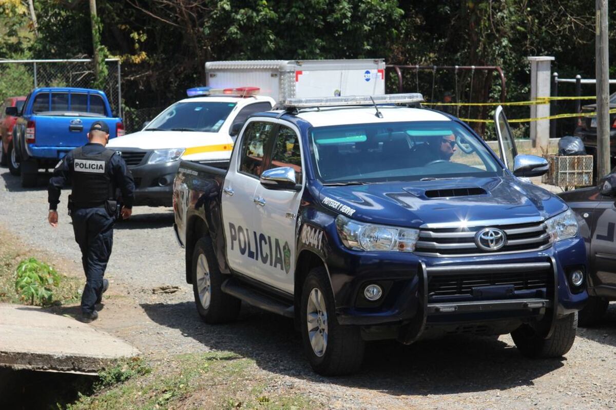 ¡INSENSIBLE! Unidad de la Policía Nacional le disparó a un perro