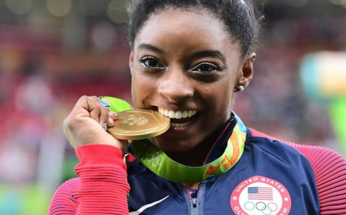 SIMONE BILES CONFIESA. También fue abusada por exmédico del equipo de gimnasia