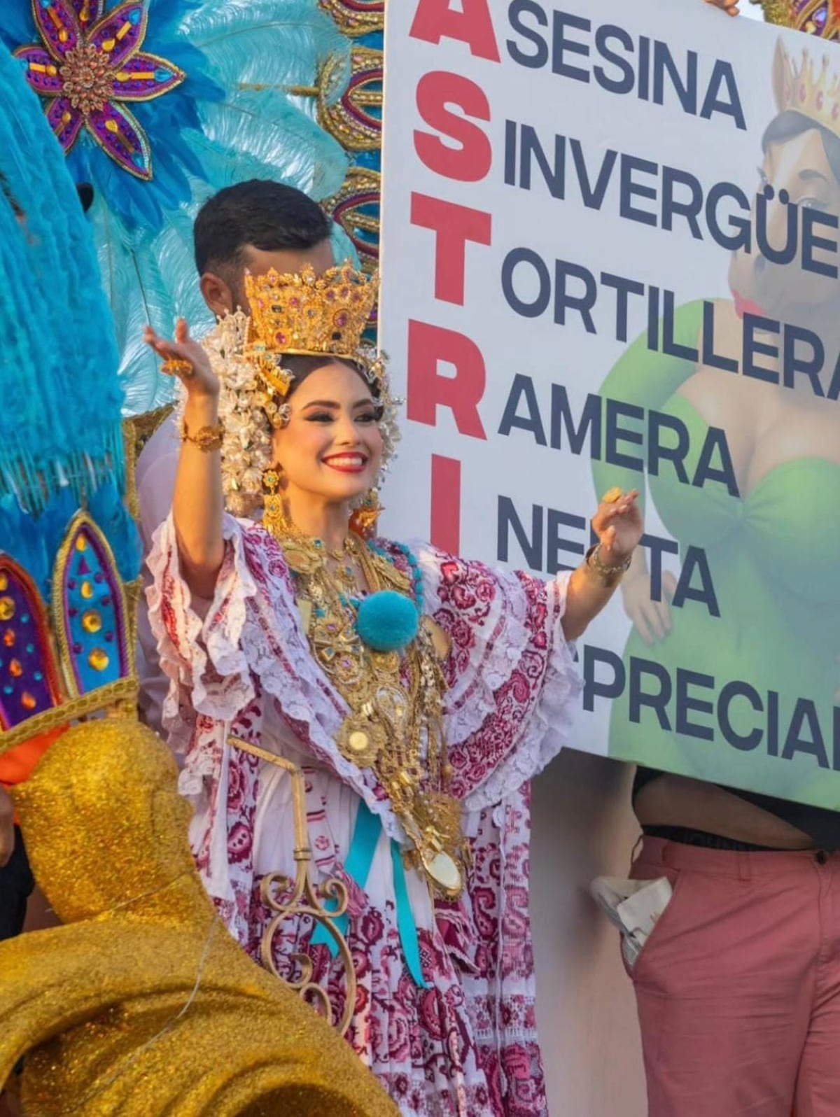 ¡Se prendió el rancho! Reinas de Las Tablas se sacaron los trapitos en topón