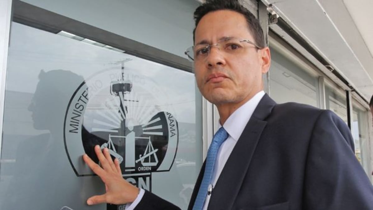 Álvaro Alvarado querellará a exministra. Aseguran que lo tildó de ‘coimero’