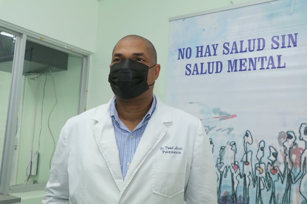 Buena esa. Servicio de salud mental es reabierto en el Hospital San Miguel Arcángel