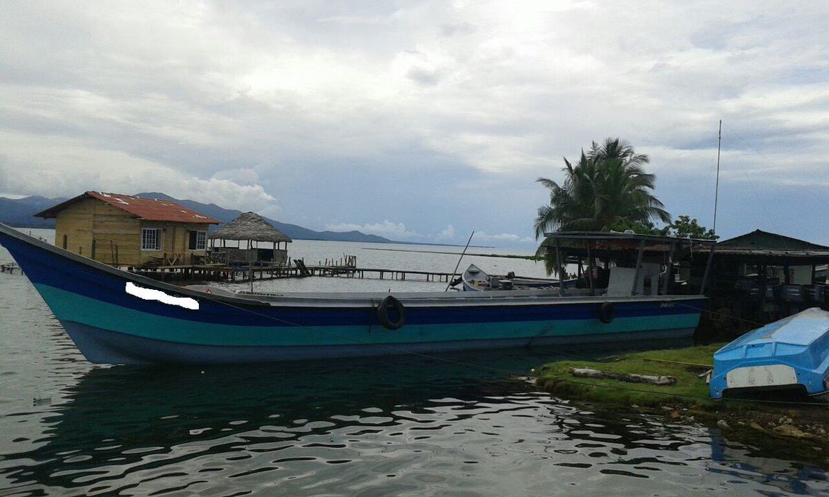 ¡EN NARGANÁ! Incautan 70 paquetes de supuesta droga en embarcación