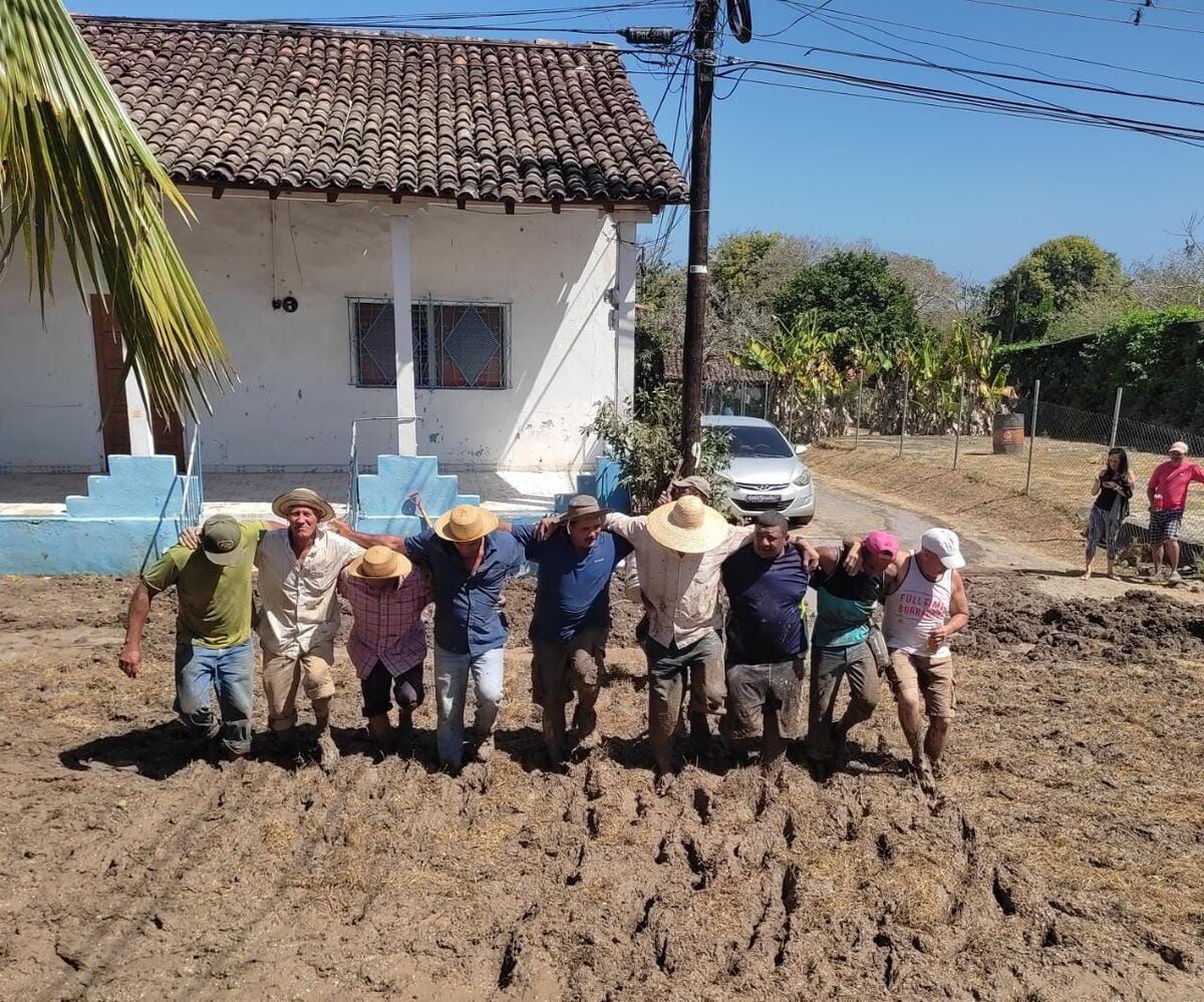 ‘Barro Fest’.   La ‘embarra’ de carnaval en Pocrí de Los Santos sí que estuvo buena